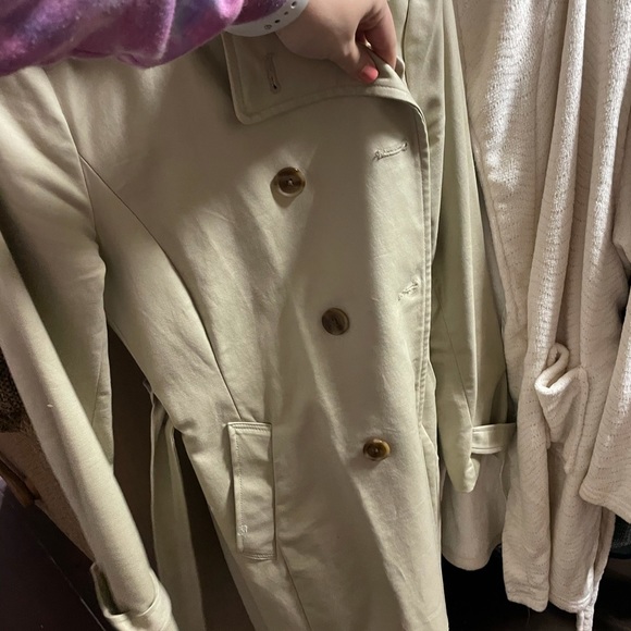 Liz Claiborne Rain Trench Coat - Picture 3 of 14